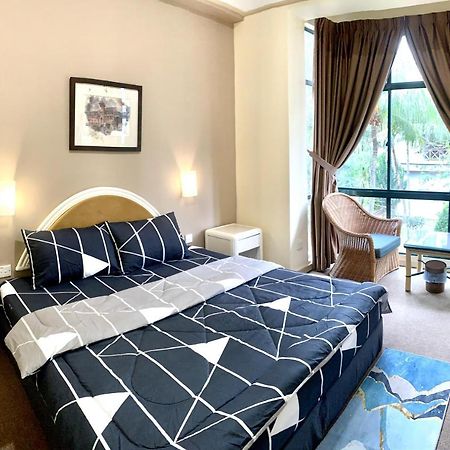 Pool View 2 Room Mahkota Hotel Melaka מראה חיצוני תמונה